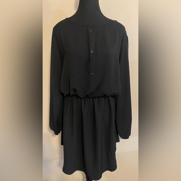 Boohoo Dresses & Skirts - Boohoo women’s black dress. Size 12